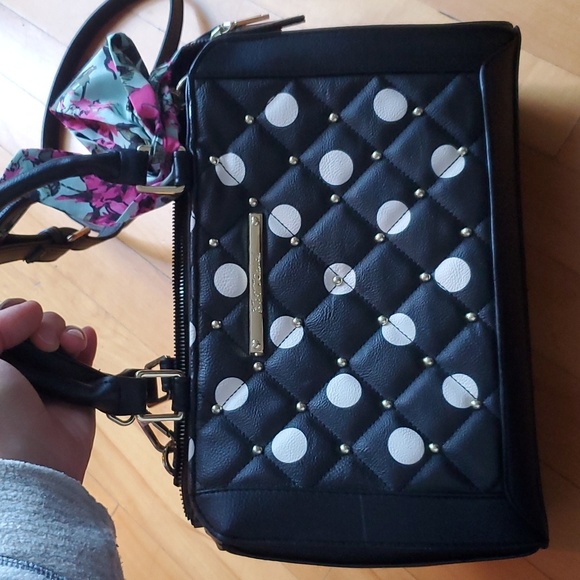 Betsey Johnson Polka dot crossbody bag. Floral scarf. Removable strap. - Picture 4 of 16